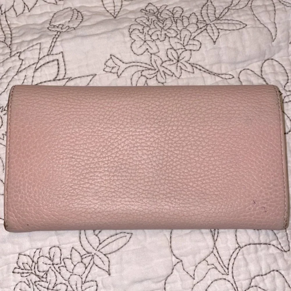 Gucci GG Marmont Continental Vollet Wallet